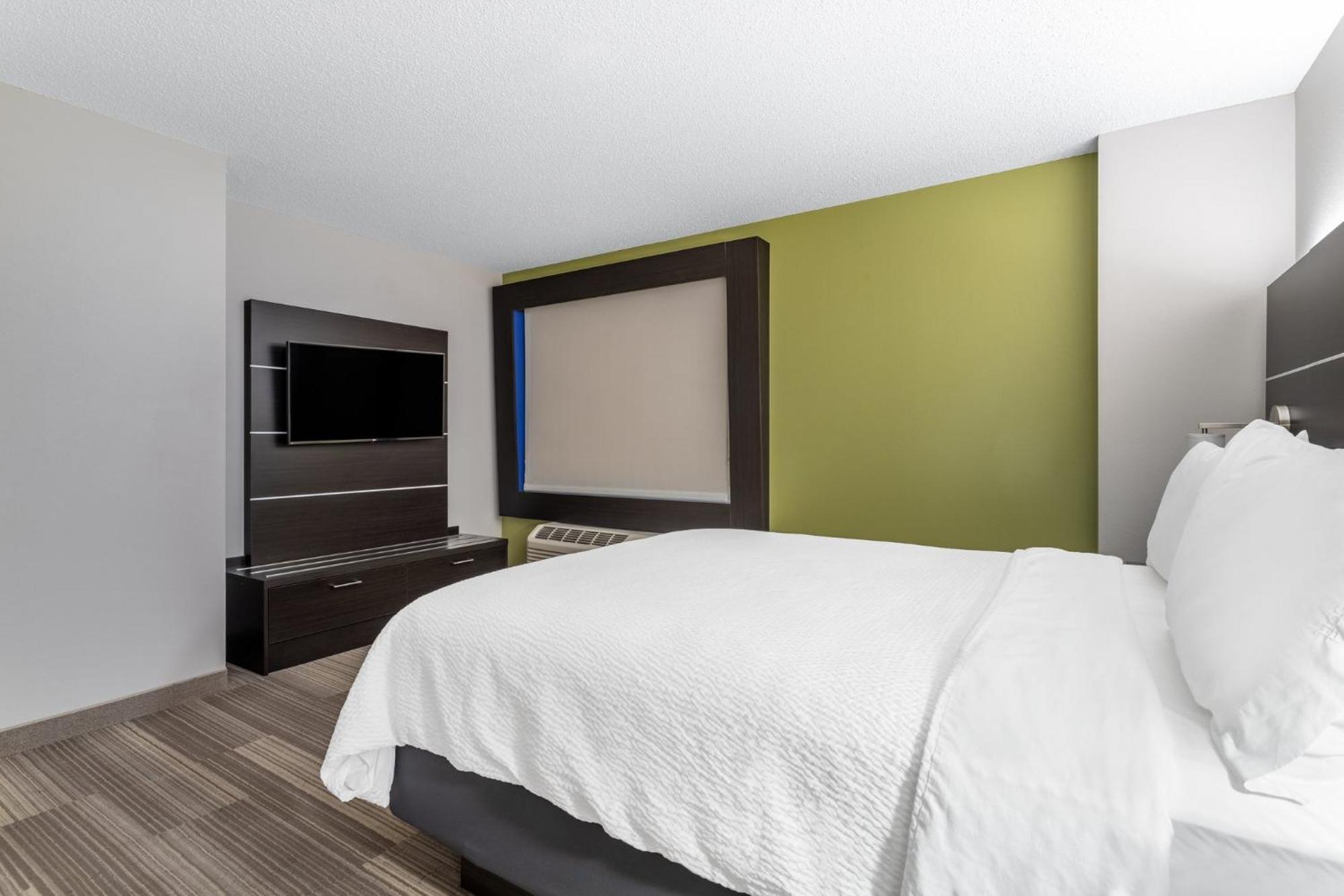 Holiday Inn Express Hotel & Suites-St. Paul By Ihg Vadnais Heights Exterior foto