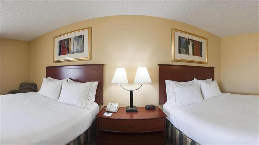 Holiday Inn Express Hotel & Suites-St. Paul By Ihg Vadnais Heights Exterior foto